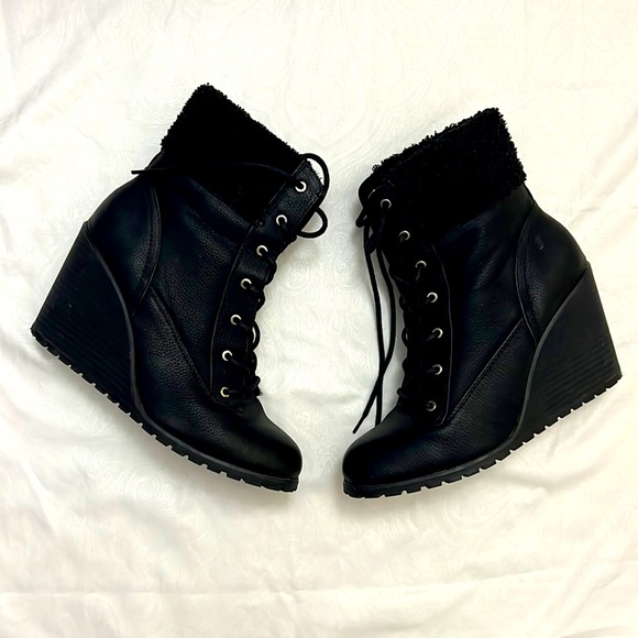 Brand new shoes - Picture 1 of 1